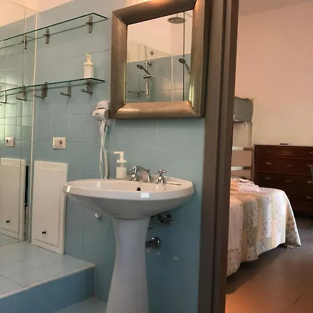 Le Camere Nel Giardino Dei Cocomeri * Taverna (Cosenza)